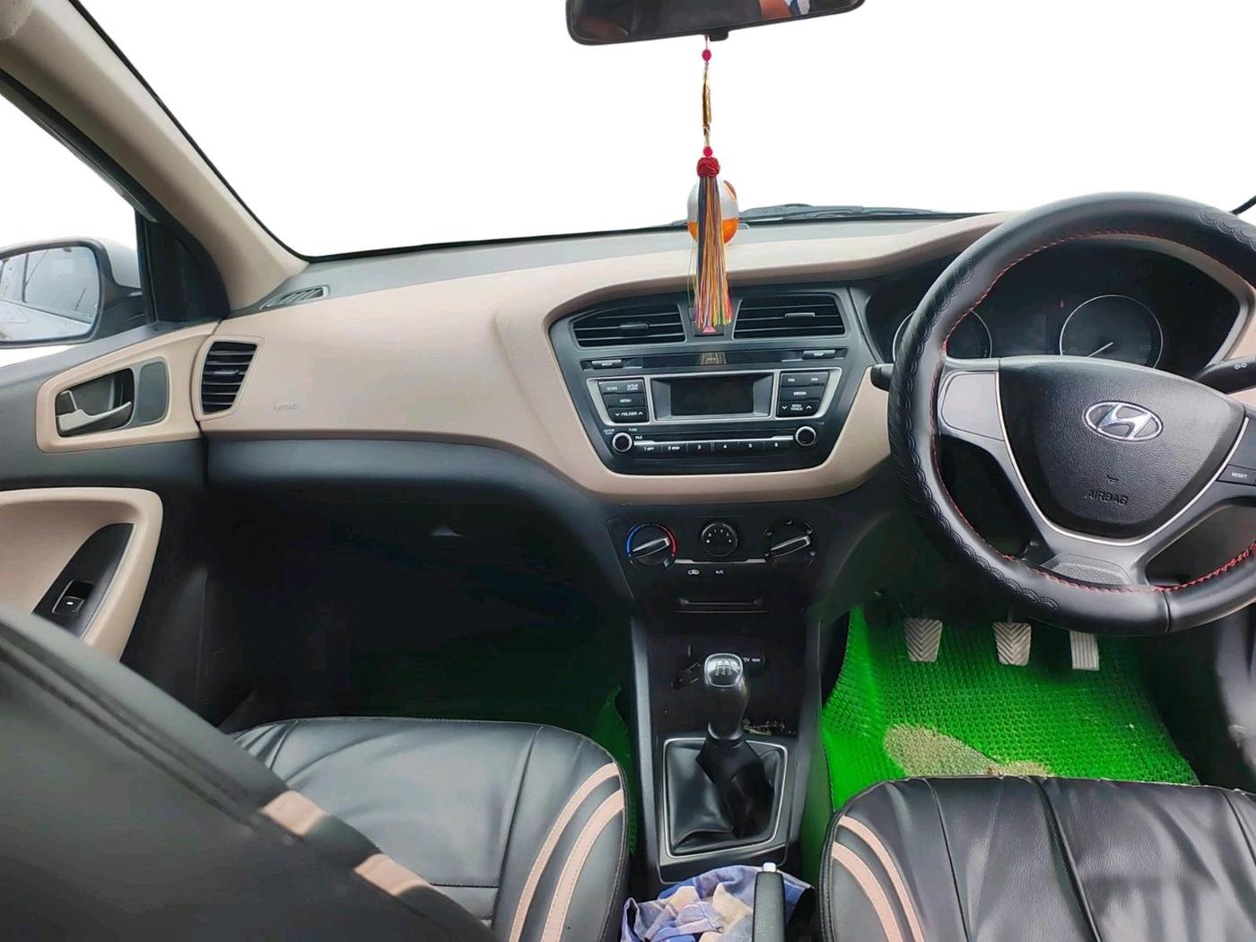 2017 Hyundai Elite i20 MAGNA 1.2, Petrol, Manual, 92,686 km, interior