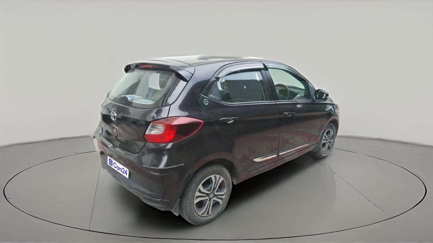 2023 Tata Tiago XT PETROL, Petrol, Manual, 31,026 km, exterior