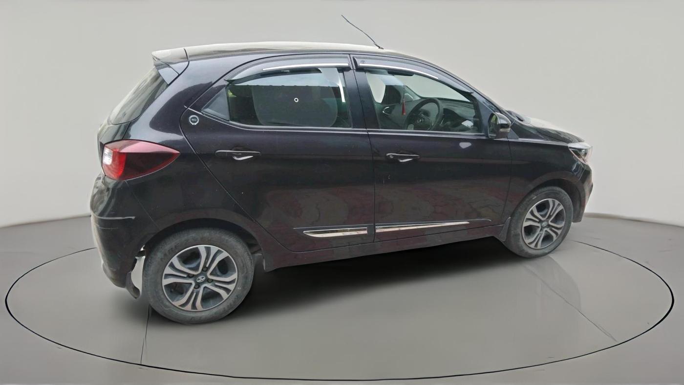 2023 Tata Tiago XT PETROL, Petrol, Manual, 31,026 km, exterior