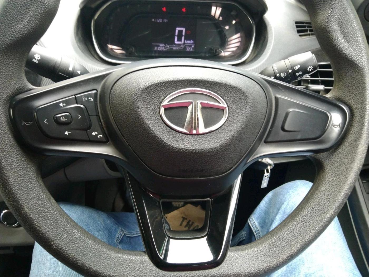 2023 Tata Tiago XT PETROL, Petrol, Manual, 31,026 km, interior