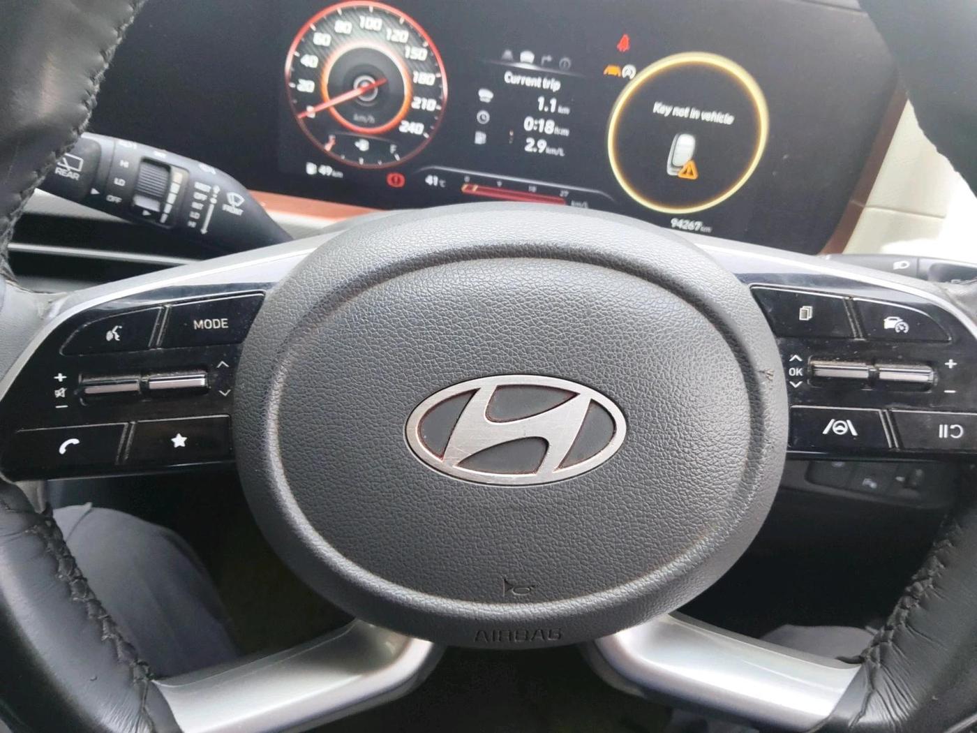 2024 Hyundai Creta SX (O) 1.5 PETROL, Petrol, Manual, 94,267 km, interior