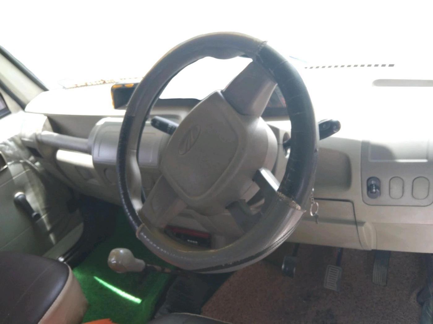 2017 Mahindra Bolero EX BS IV, Diesel, Manual, 69,028 km, interior
