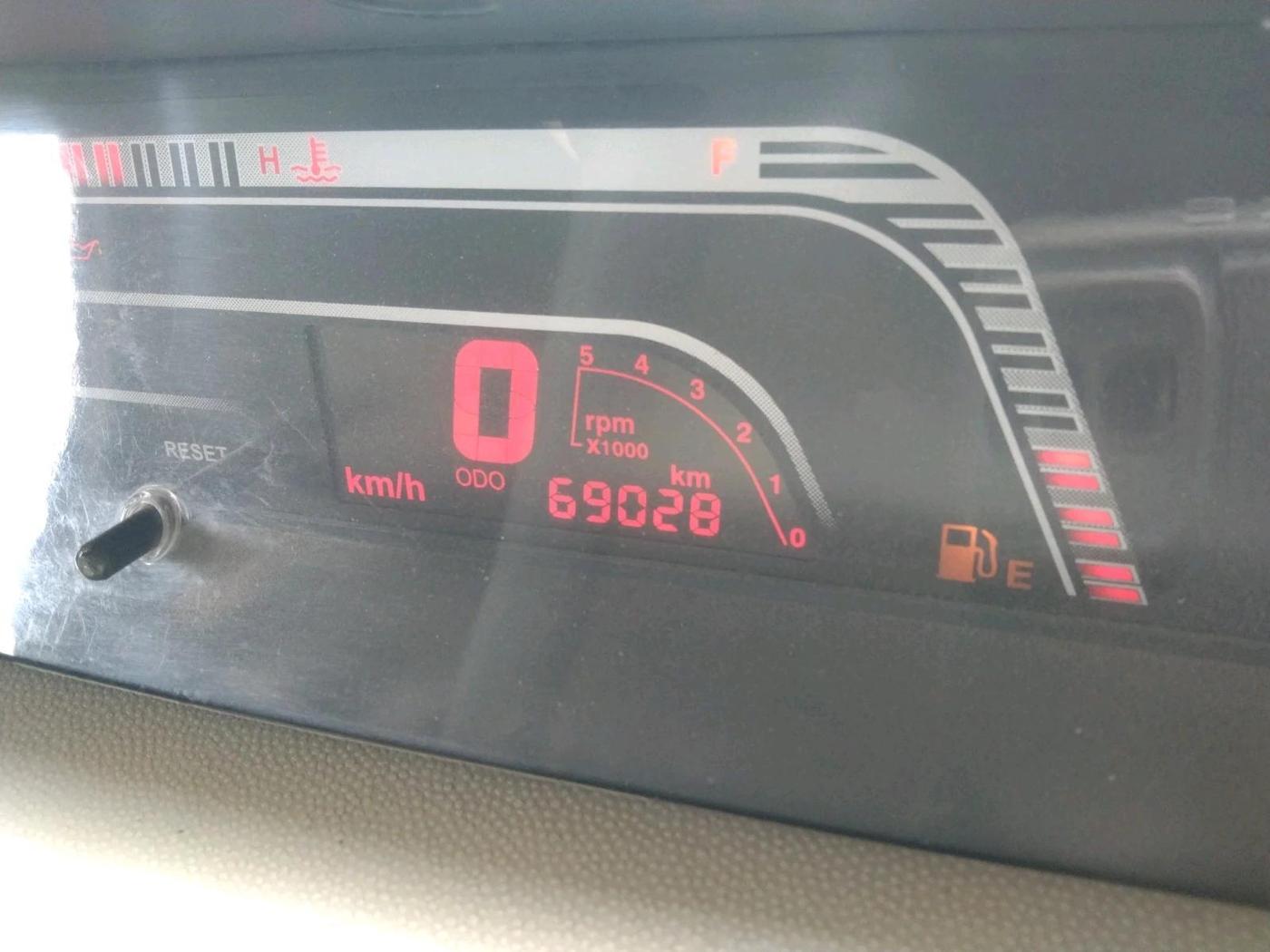 2017 Mahindra Bolero EX BS IV, Diesel, Manual, 69,028 km, interior