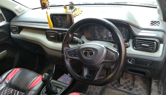 2025 Tata PUNCH Adventure Plus (S) iCNG, CNG, Manual, 25,091 km, interior