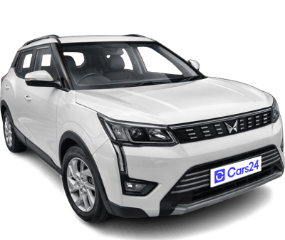 2023 Mahindra XUV300 - SUV - Petrol - Manual - ₹9.66 lakh