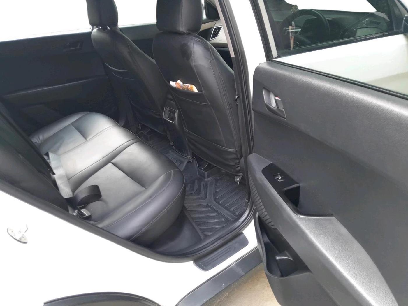 2017 Hyundai Creta BASE 1.4 DIESEL, Diesel, Manual, 1,63,751 km, interior