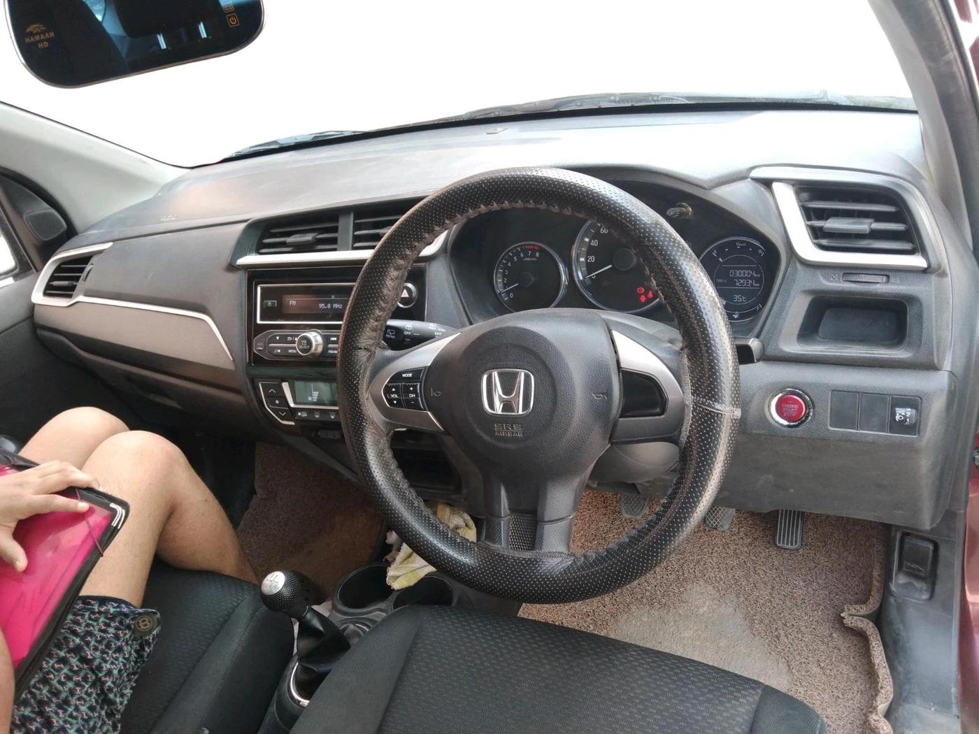 2016 Honda BR-V 1.5L I-VTEC V, Petrol, Manual, 30,004 km, interior