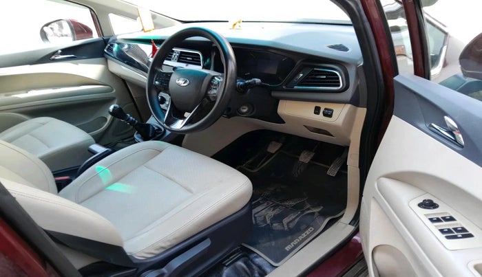 2018 Mahindra MARAZZO M8 7 STR, Diesel, Manual, 76,382 km, interior