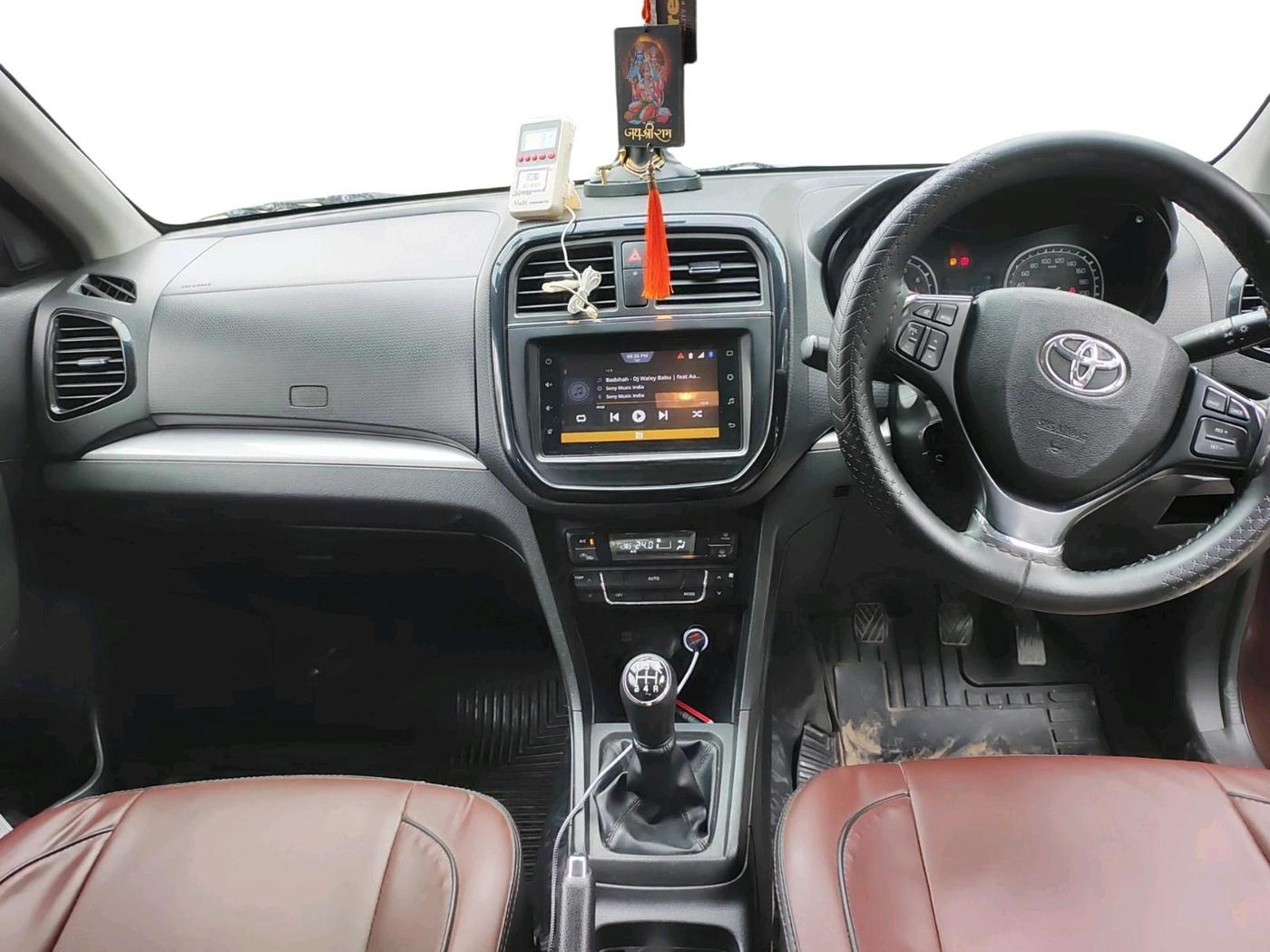 2022 Toyota URBAN CRUISER HIGH GRADE MT, Petrol, Manual, 43,982 km, interior