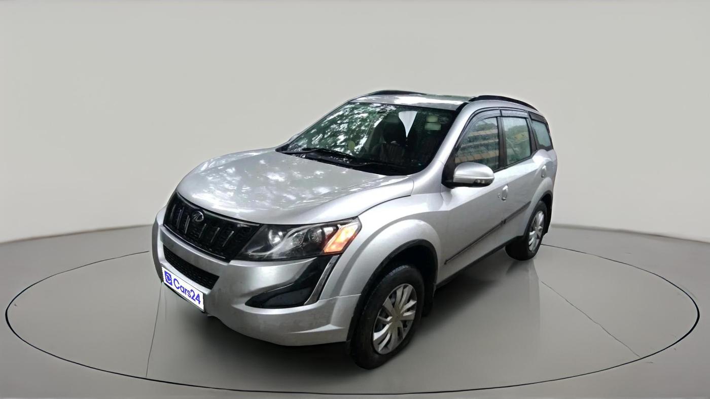 2016 Mahindra XUV500 W6 1.99, Diesel, Manual, 91,228 km, exterior