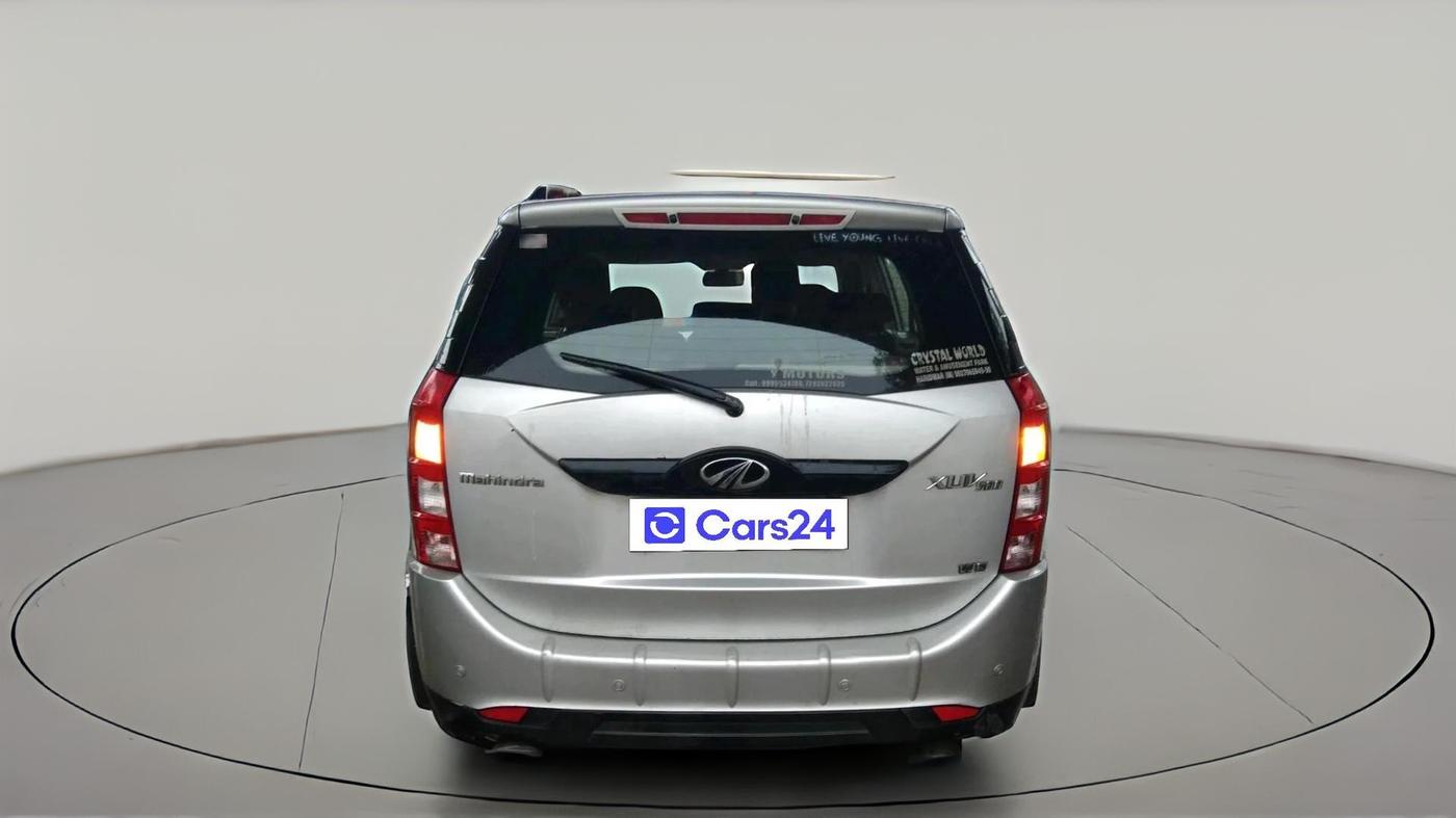 2016 Mahindra XUV500 W6 1.99, Diesel, Manual, 91,228 km, exterior