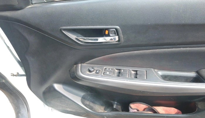 2024 Maruti Swift ZXI, Petrol, Manual, 24,606 km, interior