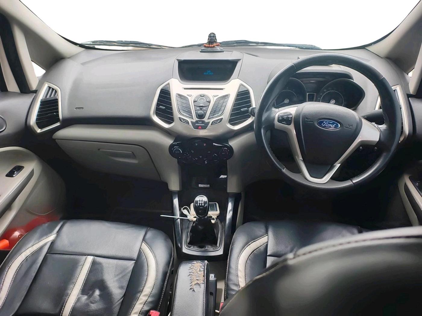 2016 Ford Ecosport TITANIUM 1.5L PETROL, CNG, Manual, 1,60,828 km, interior