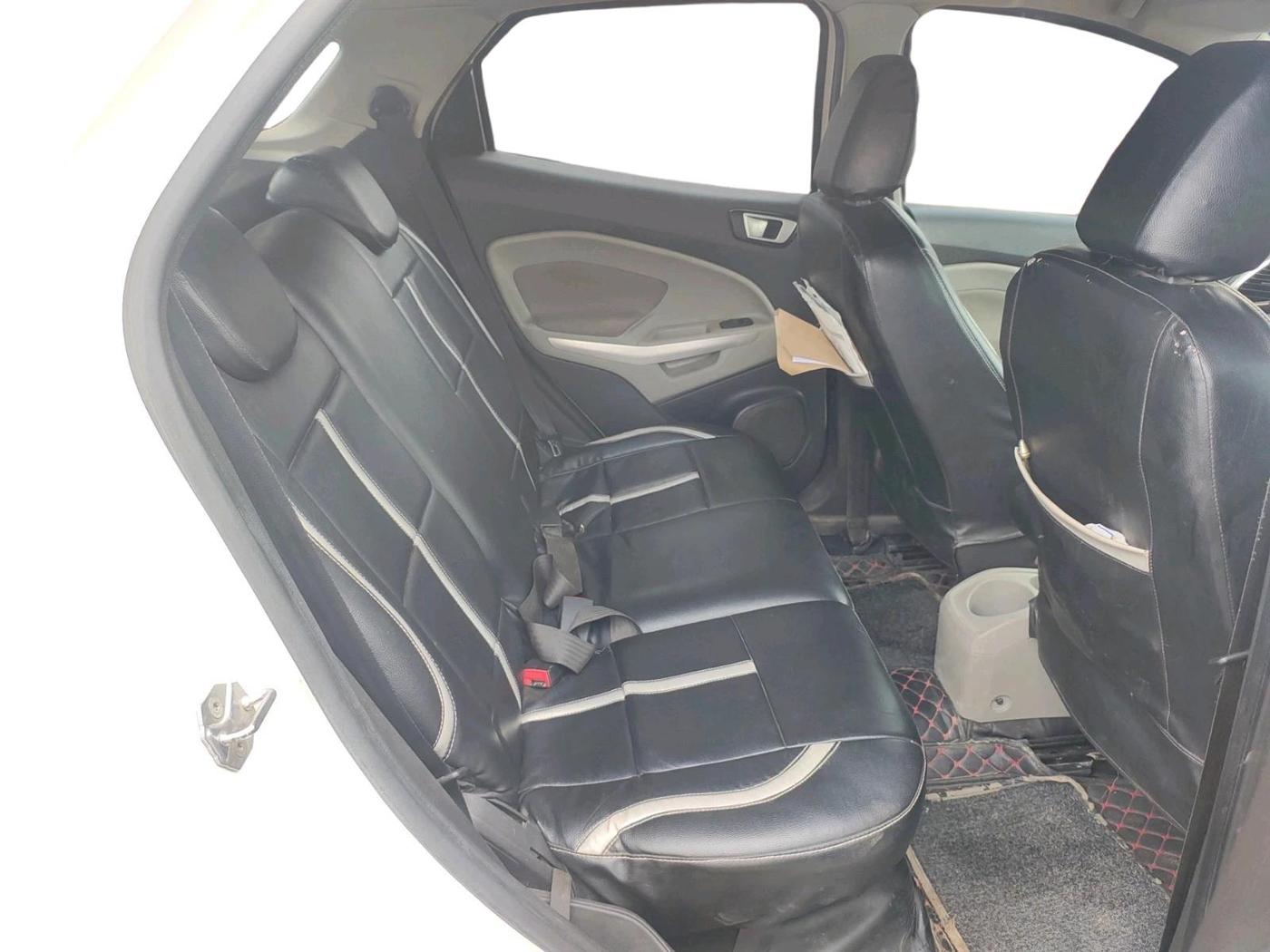 2016 Ford Ecosport TITANIUM 1.5L PETROL, CNG, Manual, 1,60,828 km, interior