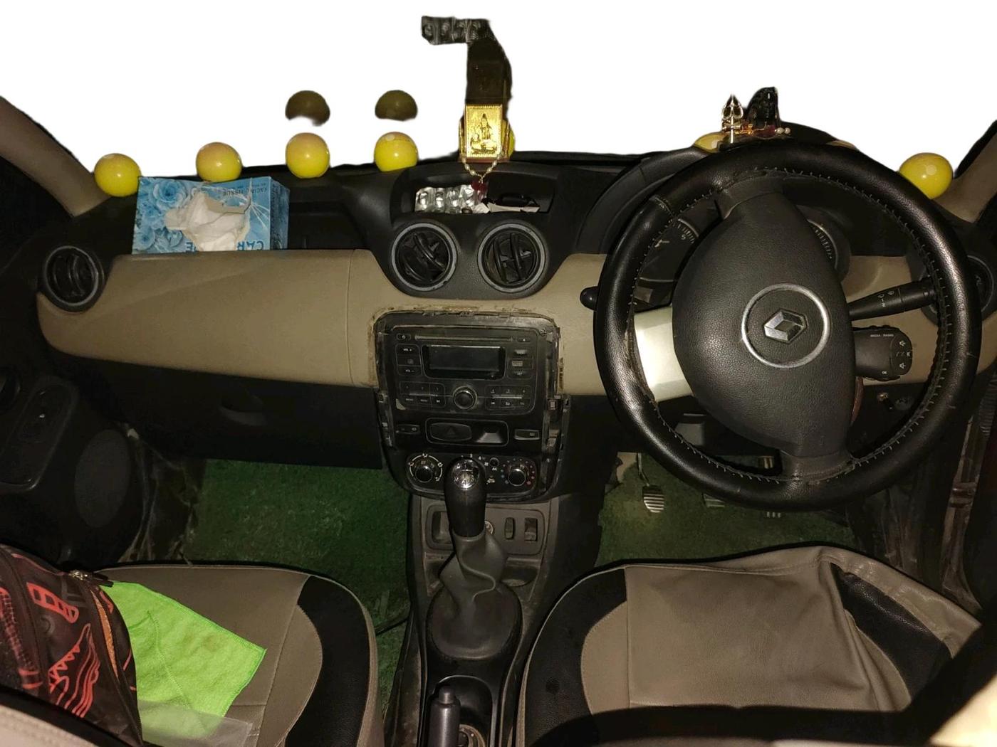2013 Renault Duster 85 PS RXL DIESEL, Diesel, Manual, 1,48,339 km, interior