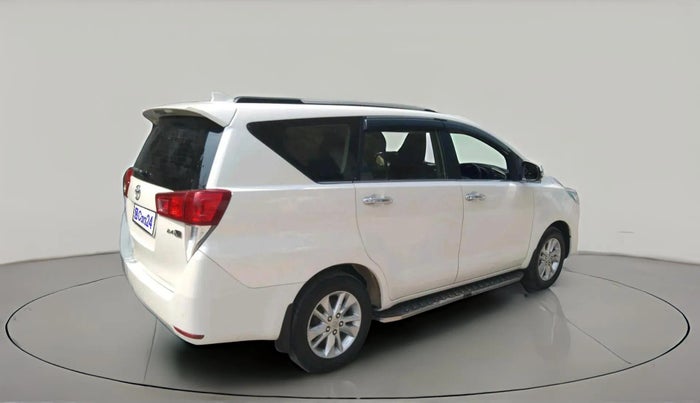 2020 Toyota Innova Crysta 2.4 VX 7 STR, Diesel, Manual, 1,60,573 km, exterior