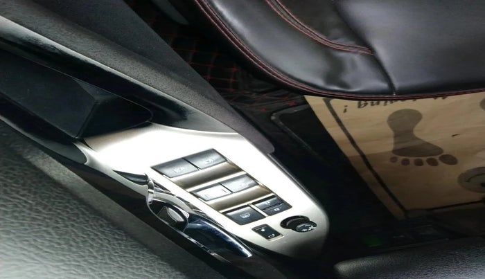 2020 Toyota Innova Crysta 2.4 VX 7 STR, Diesel, Manual, 1,60,573 km, interior