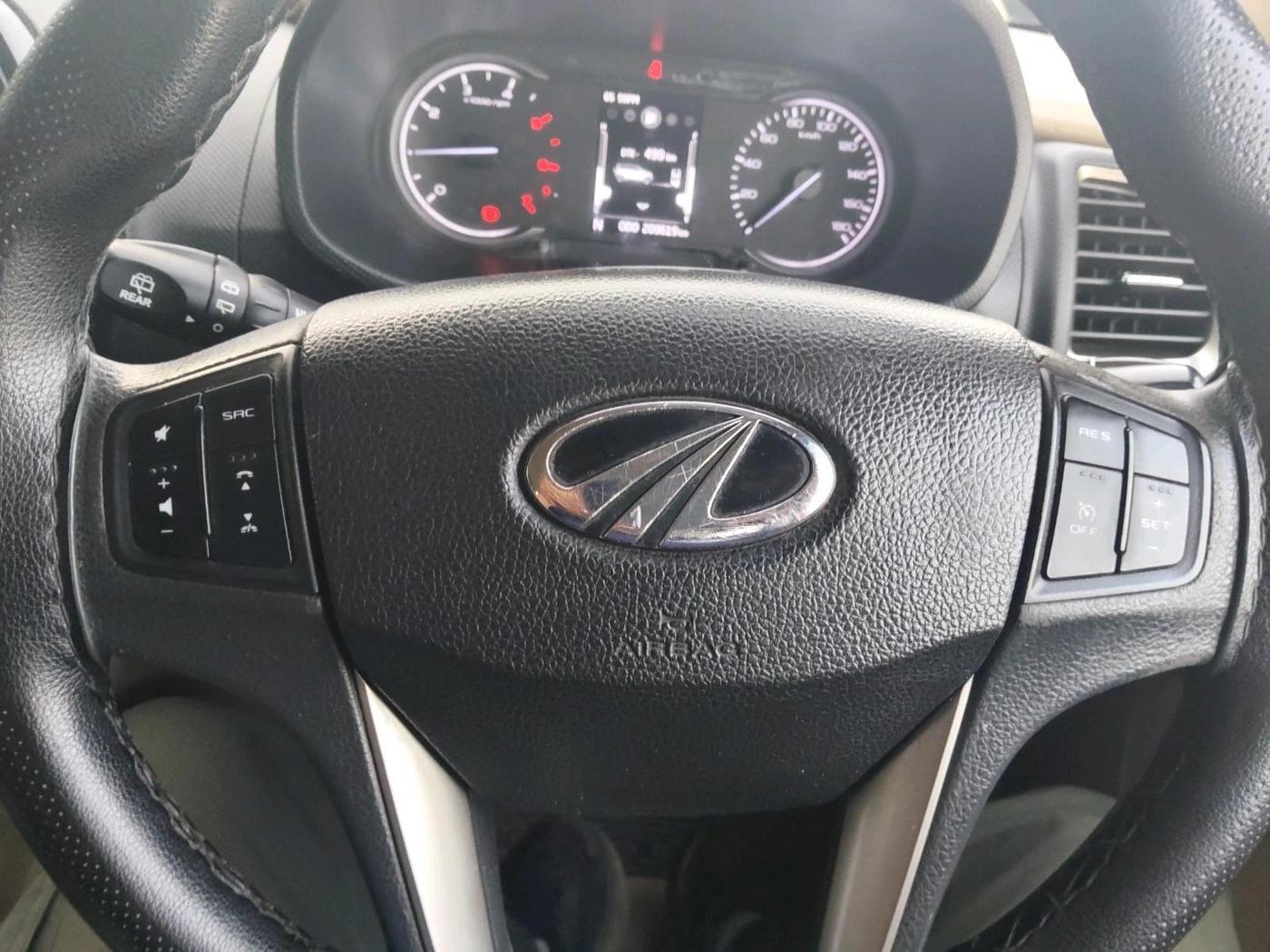 2021 Mahindra BOLERO NEO N10 R, Diesel, Manual, 2,09,619 km, interior
