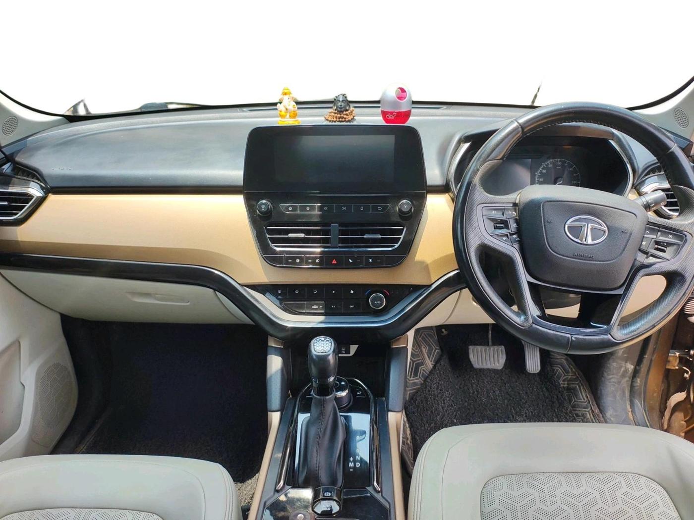 2022 Tata Harrier XZA PLUS 2.0L, Diesel, Automatic, 60,083 km, interior