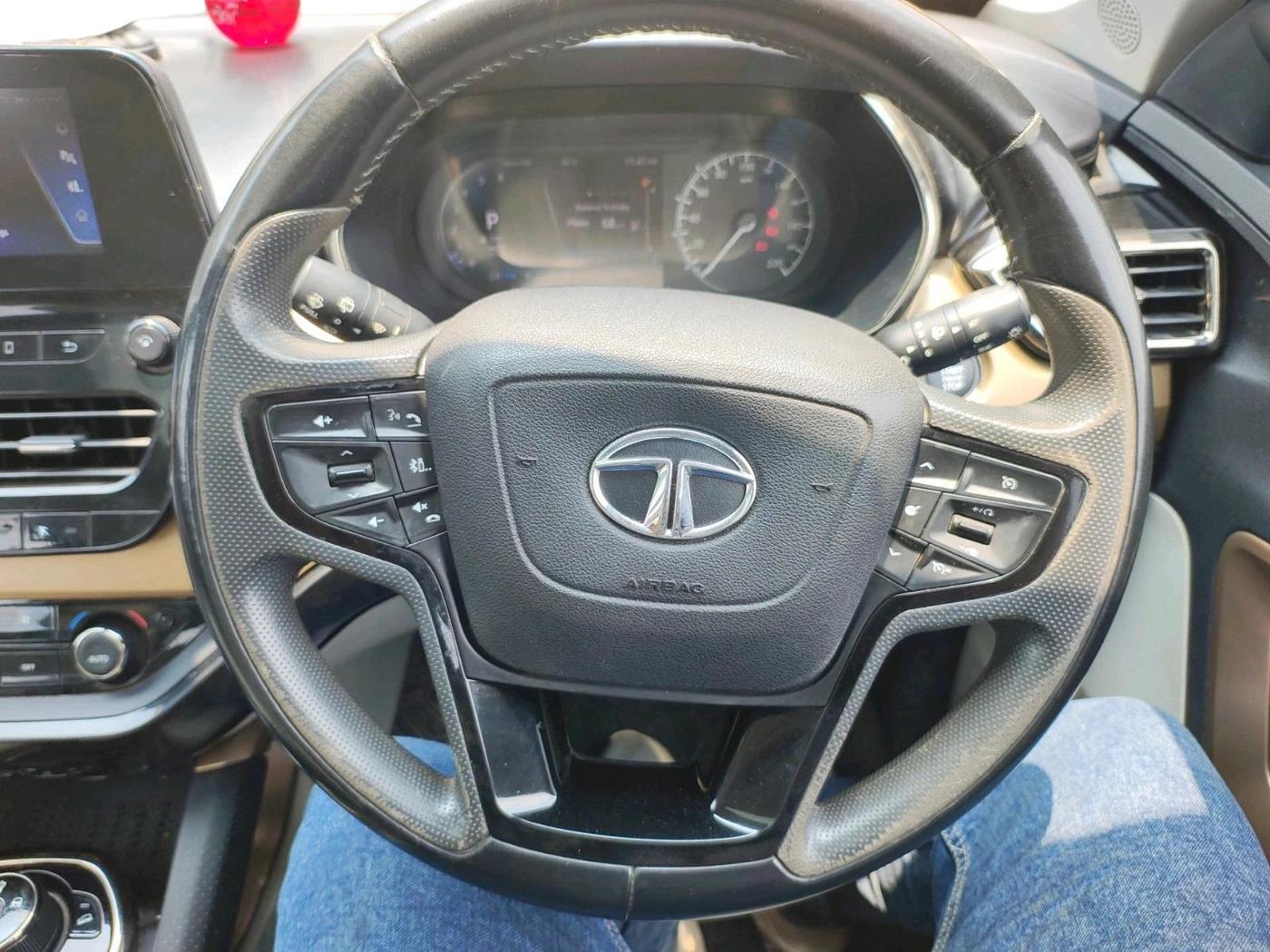 2022 Tata Harrier XZA PLUS 2.0L, Diesel, Automatic, 60,083 km, interior