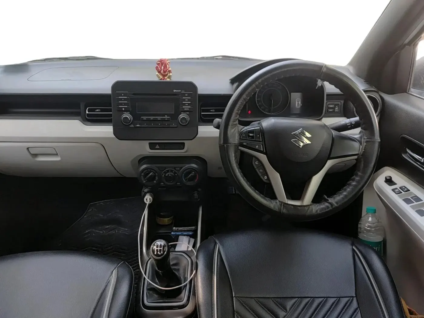 2018 Maruti IGNIS DELTA 1.2, Petrol, Manual, 90,177 km, interior