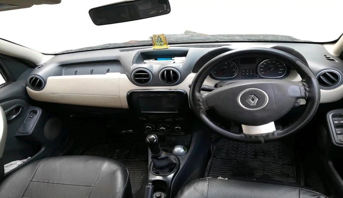 2014 Renault Duster 85 PS RXL DIESEL, Diesel, Manual, 83,435 km, interior