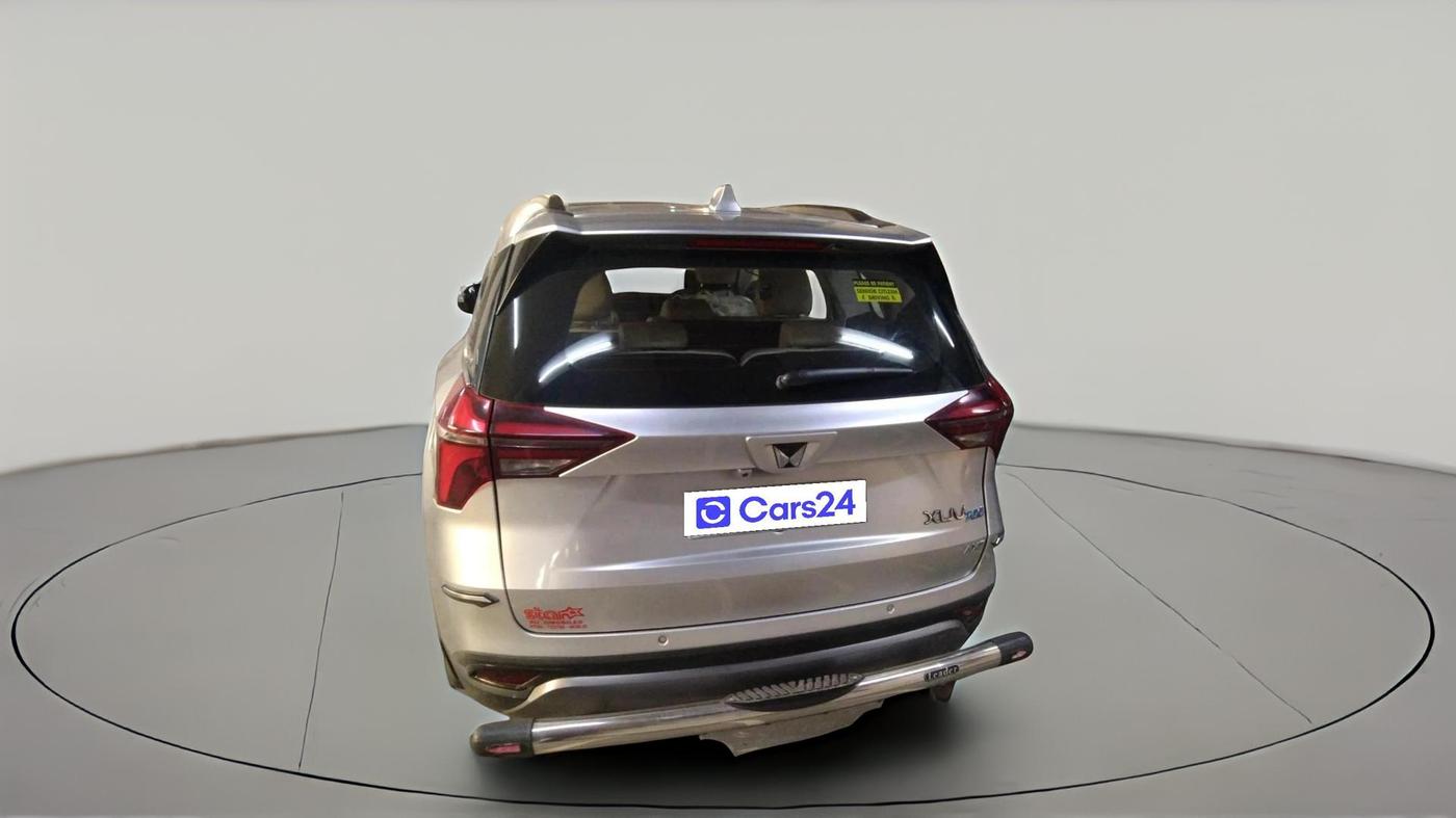 2021 Mahindra XUV700 AX 7 P AT 7 STR, Petrol, Automatic, 43,587 km, exterior