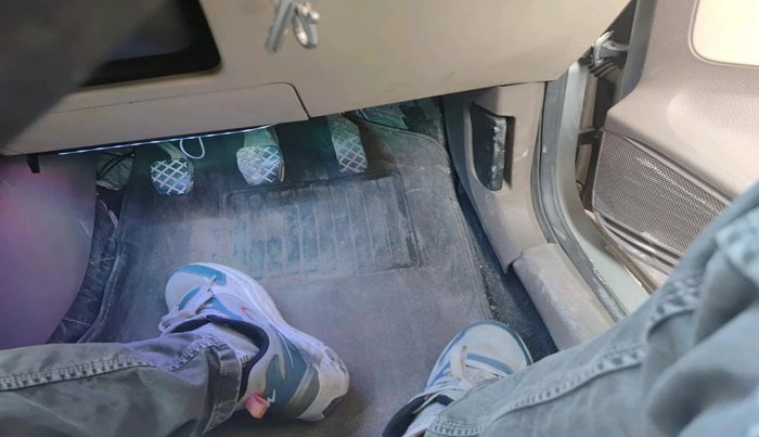 2012 Skoda Rapid ELEGANCE 1.6 TDI CR MT, Diesel, Manual, 77,280 km, interior