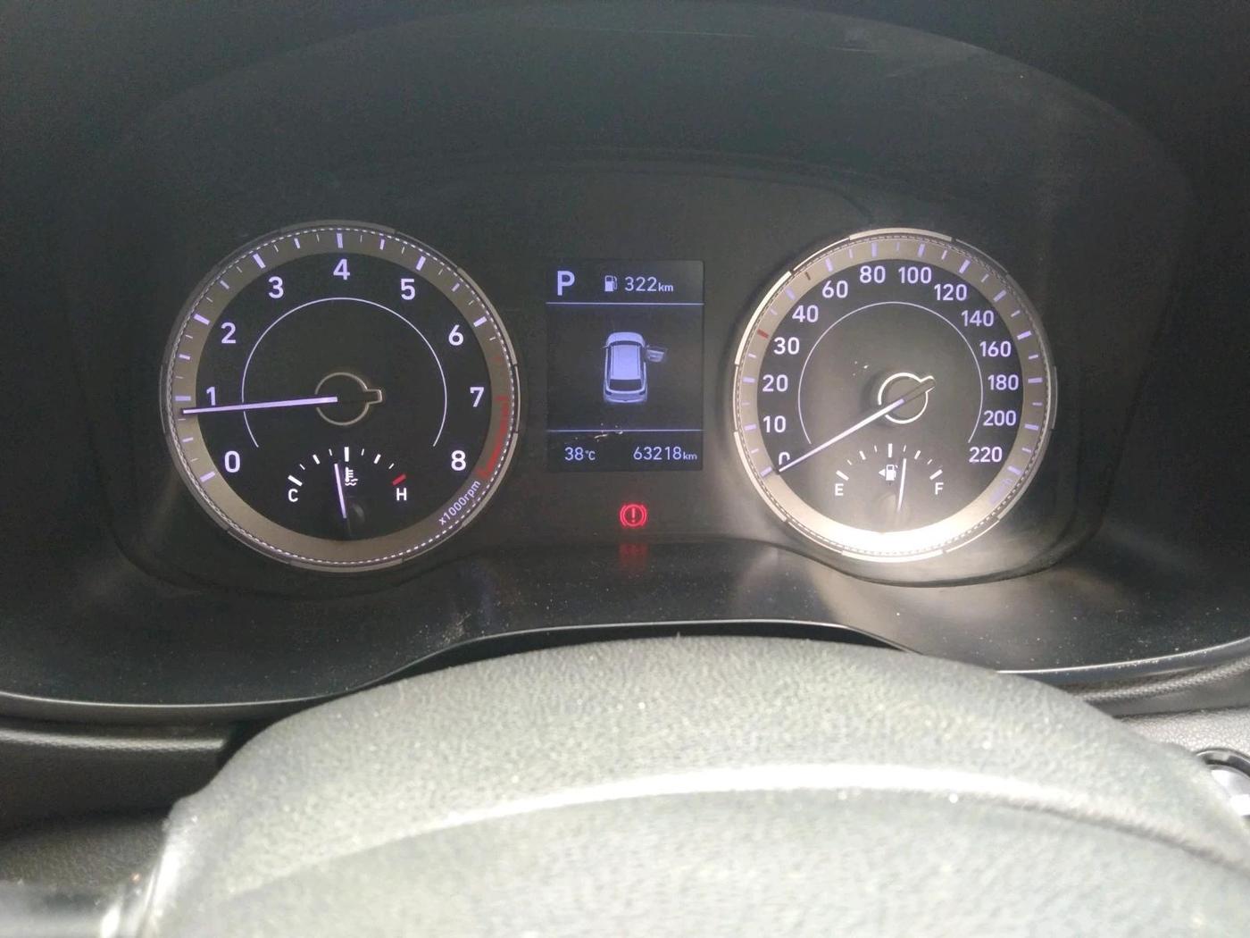2019 Hyundai VENUE SX PLUS 1.0 TURBO DCT, Petrol, Automatic, 63,218 km, interior