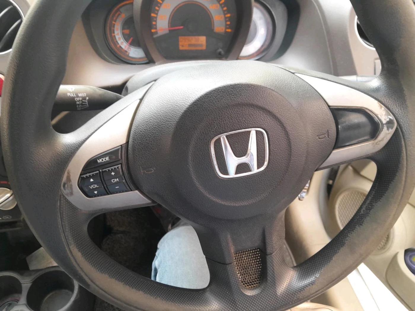 2013 Honda Brio S MT, Petrol, Manual, 99,278 km, interior