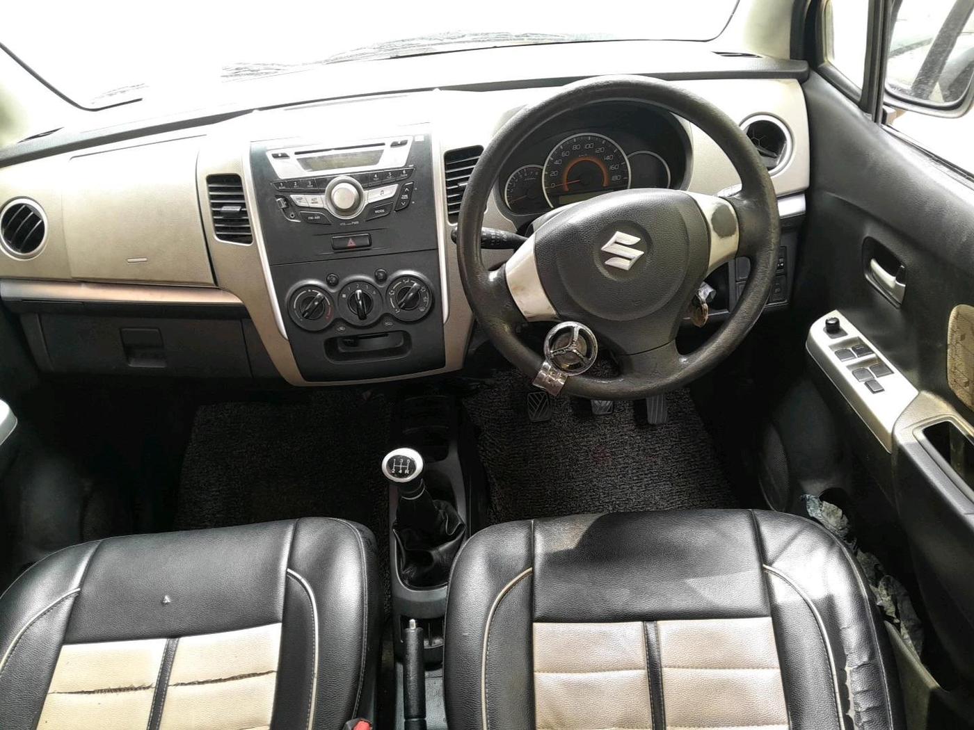 2014 Maruti Wagon R 1.0 VXI, Petrol, Manual, 65,622 km, interior