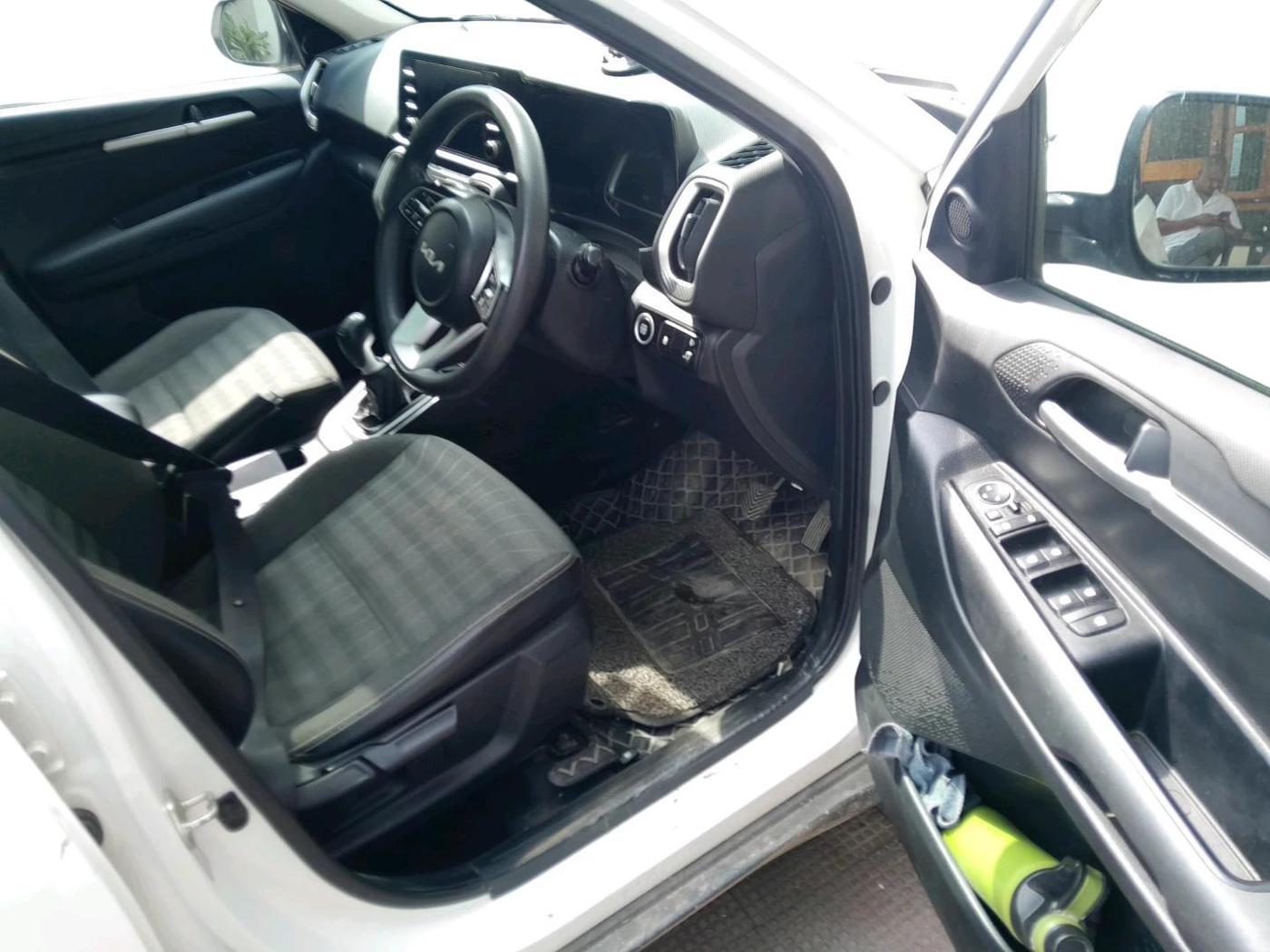 2023 KIA SONET HTK PLUS 1.0 IMT, Petrol, Manual, 49,687 km, interior