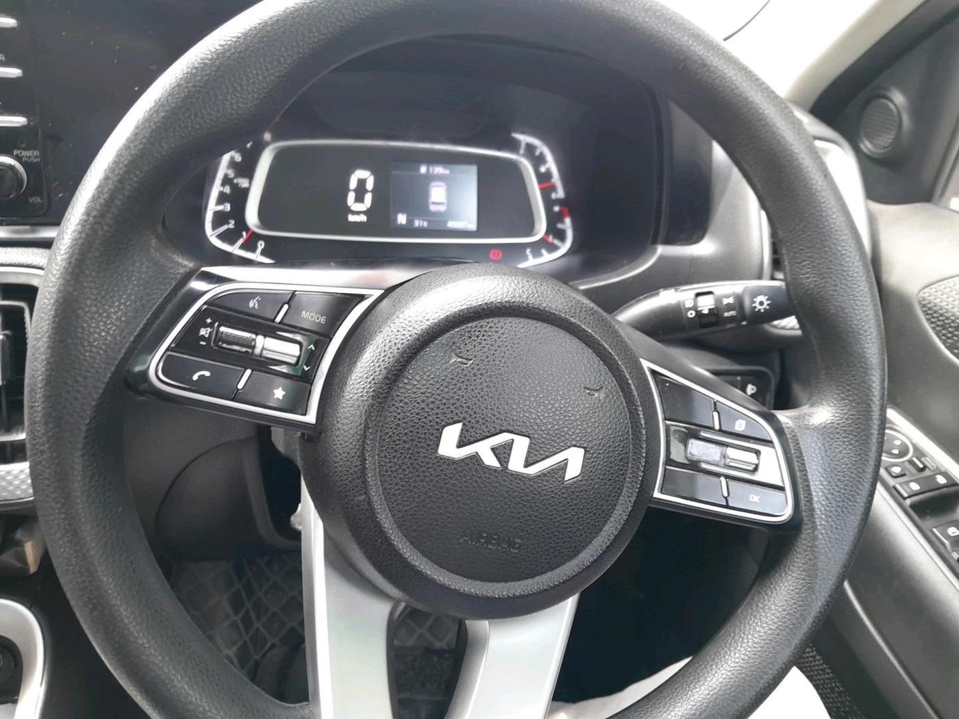 2023 KIA SONET HTK PLUS 1.0 IMT, Petrol, Manual, 49,687 km, interior