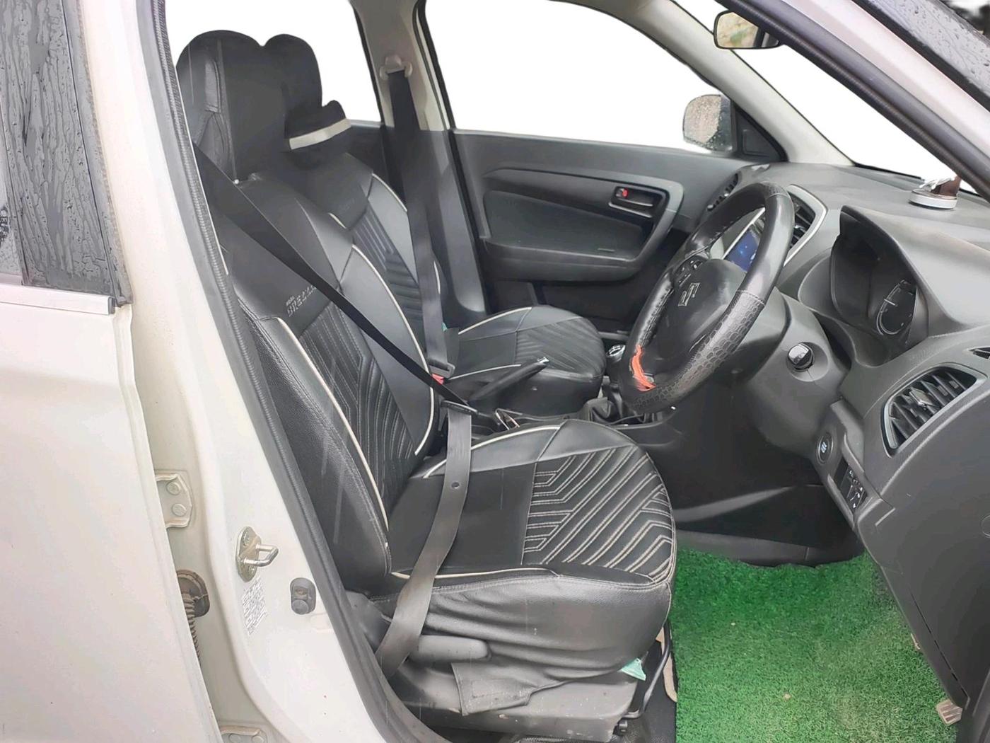 2020 Maruti Vitara Brezza VXI, Petrol, Manual, 51,180 km, interior