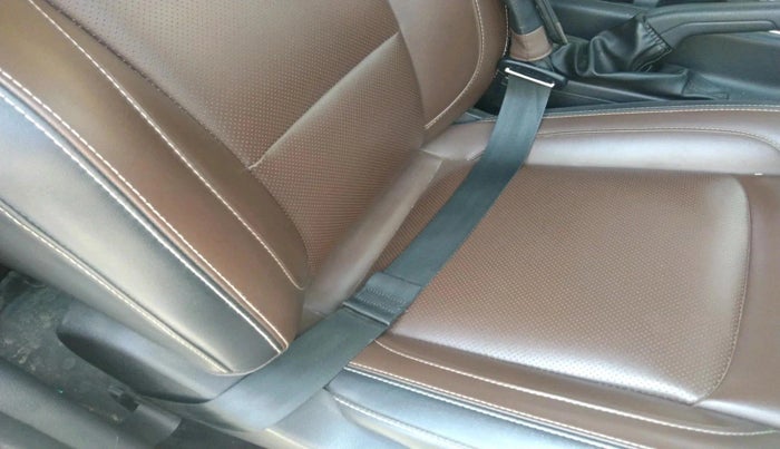 2022 Mahindra SCORPIO-N Z8 L PETROL MT 7 STR, Petrol, Manual, 58,978 km, interior