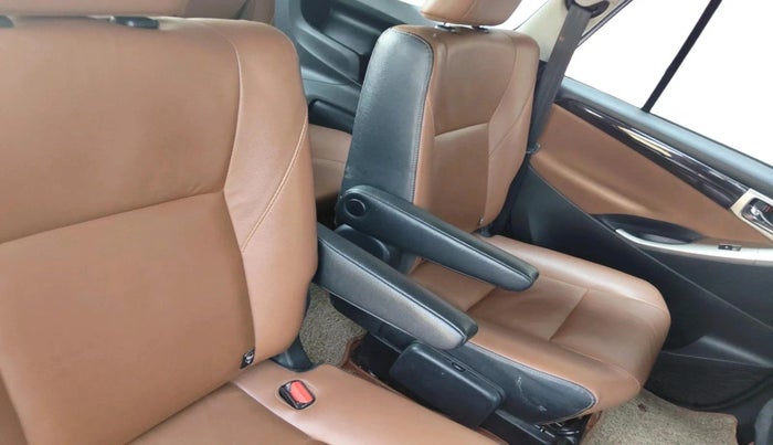 2018 Toyota Innova Crysta 2.8 ZX AT 7 STR, Diesel, Automatic, 38,049 km, interior