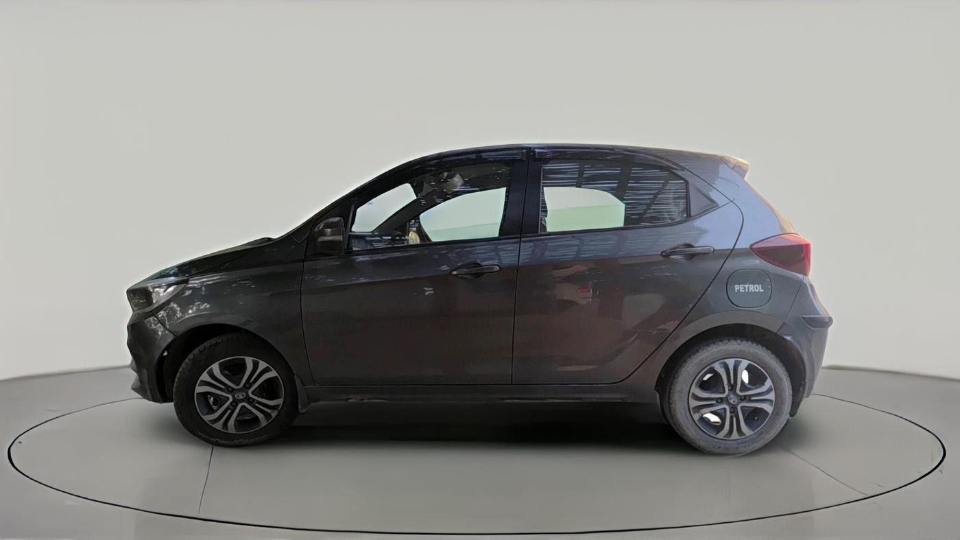 2020 Tata Tiago XZ PETROL, Petrol, Manual, 53,922 km, exterior