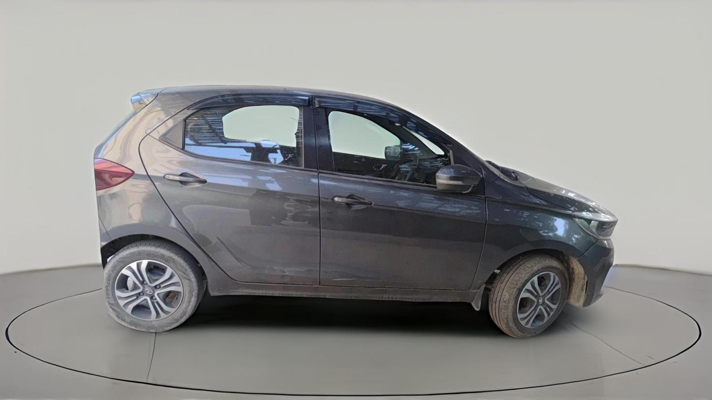 2020 Tata Tiago XZ PETROL, Petrol, Manual, 53,922 km, exterior