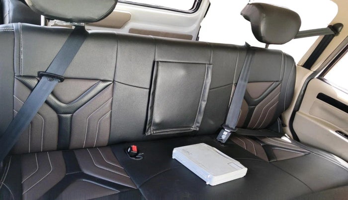 2024 Mahindra SCORPIO CLASSIC S11 7STR, Diesel, Manual, 15,885 km, interior