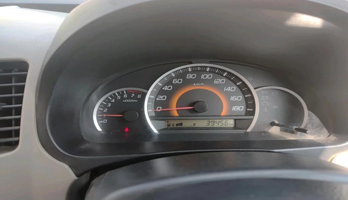 2016 Maruti Wagon R 1.0 VXI, Petrol, Manual, 39,456 km, interior