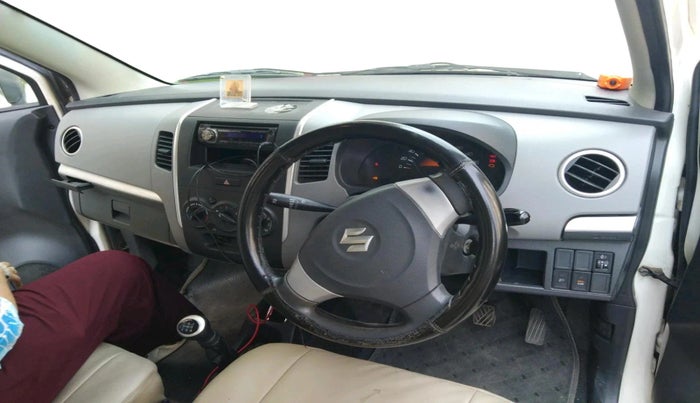 2011 Maruti Wagon R 1.0 LXI, Petrol, Manual, 56,081 km, interior