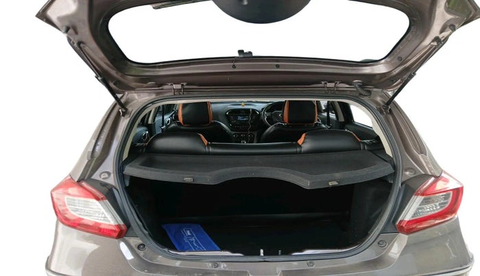 2018 Tata Tiago XZ PETROL, Petrol, Manual, 36,343 km, exterior