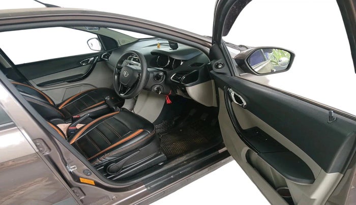 2018 Tata Tiago XZ PETROL, Petrol, Manual, 36,343 km, interior