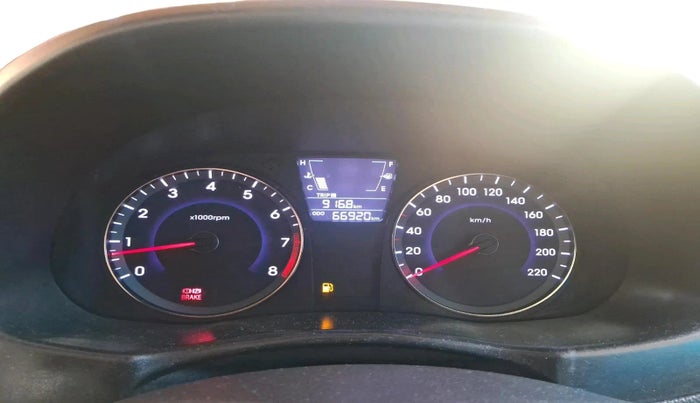 2012 Hyundai Verna FLUIDIC 1.6 VTVT EX, Petrol, Manual, 66,920 km, interior