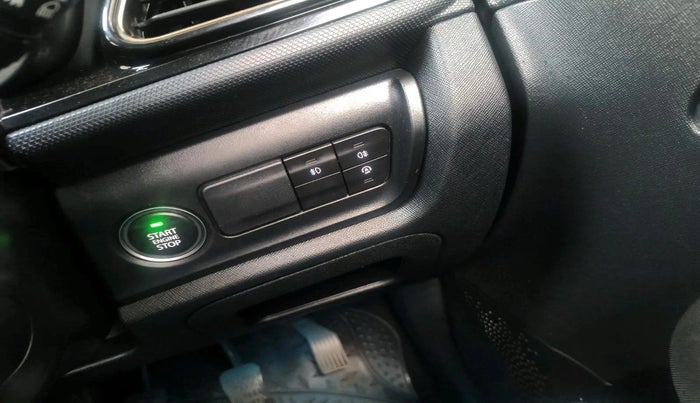 2023 Tata ALTROZ XZ PLUS PETROL DARK EDITION, Petrol, Manual, 25,248 km, interior