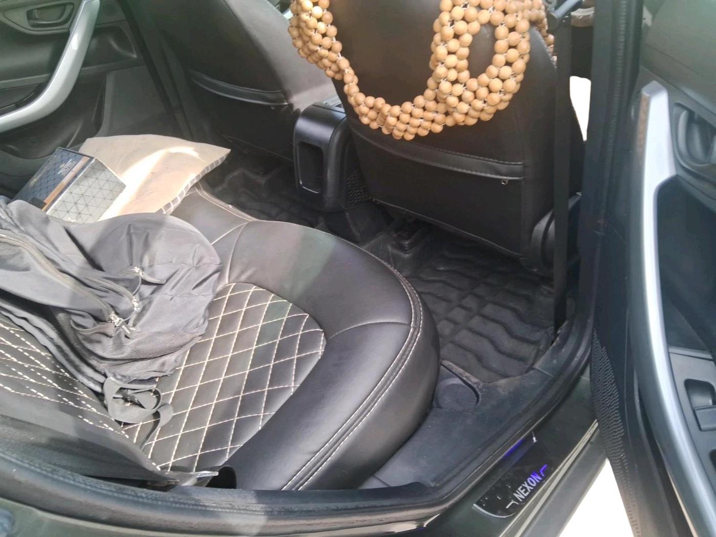 2021 Tata NEXON XM SUNROOF PETROL, Petrol, Manual, 39,648 km, interior