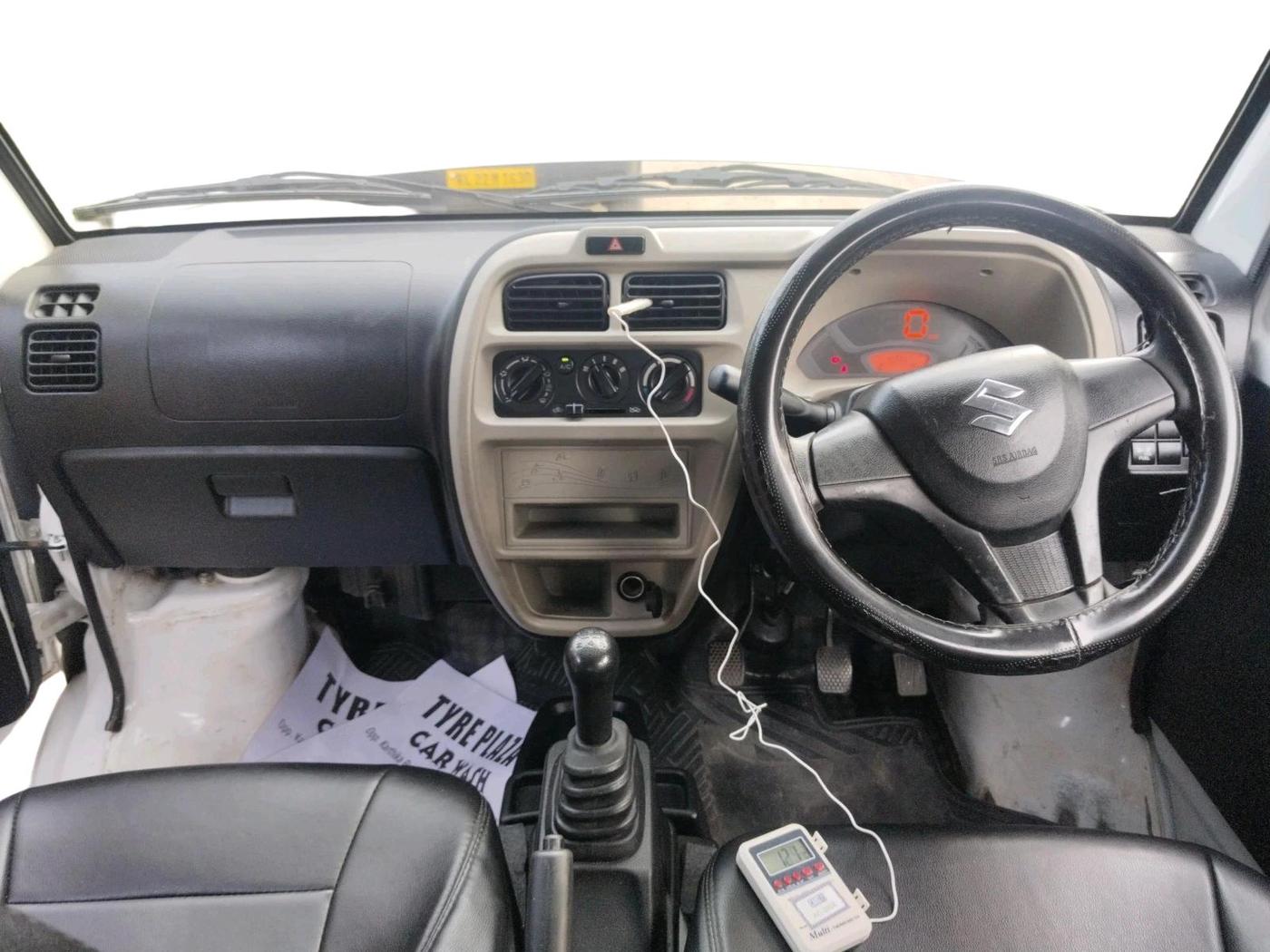 2024 Maruti Eeco 5 STR AC CNG, CNG, Manual, 46,993 km, interior