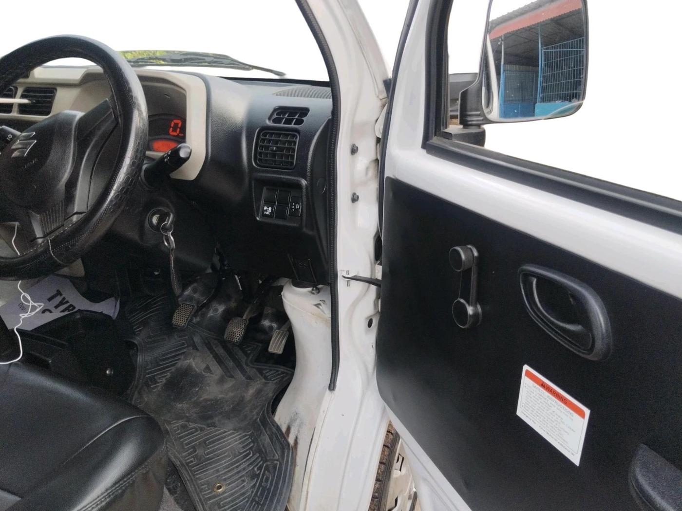 2024 Maruti Eeco 5 STR AC CNG, CNG, Manual, 46,993 km, interior