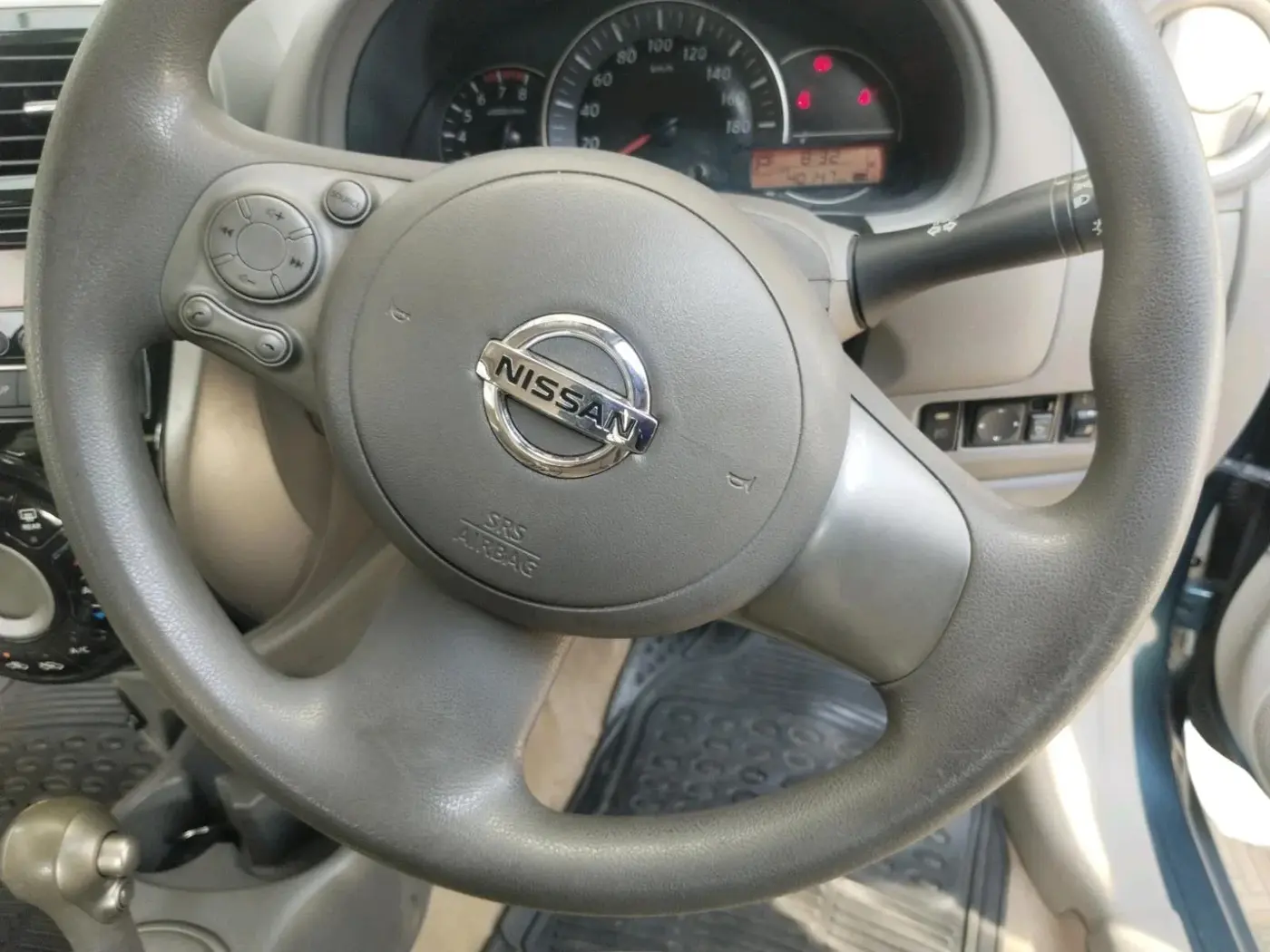 2015 Nissan Micra XV CVT, Petrol, Automatic, 40,147 km, interior