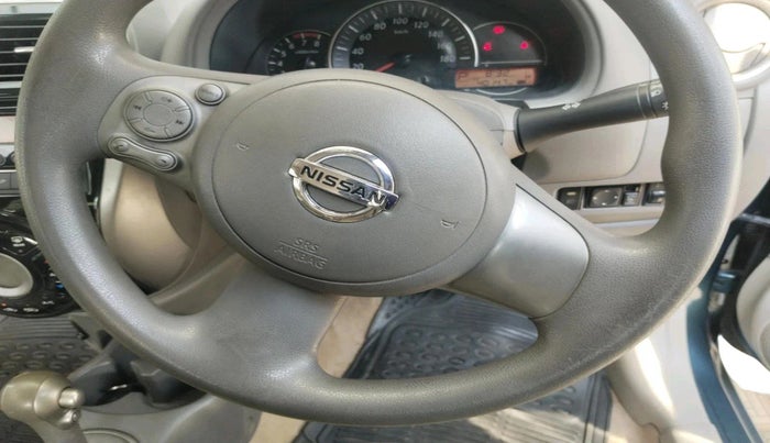 2015 Nissan Micra XV CVT, Petrol, Automatic, 40,147 km, interior